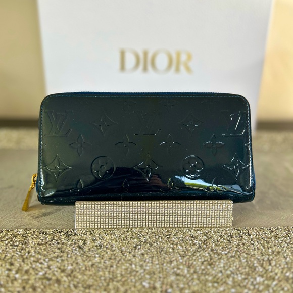 Louis Vuitton Zippy Wallet Vernis Blue - Picture 2 of 7